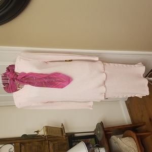 Lovely pink vintage ribbed dress with scarf